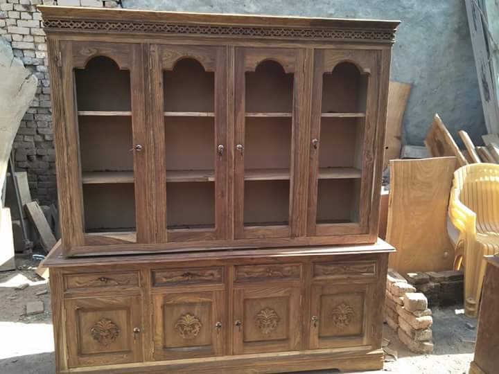 4 Door Cabinet