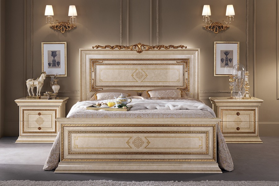 Classic Arredoclassic Elegant Bed Set